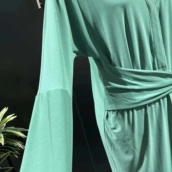 Bar III V-neck collar,loose fit,long sleeve scarf tie belt,ruching,stretch comfy - Picture 2 of 12